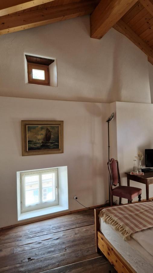 Weisses Kreuz - Crusch Alva Bed & Breakfast Samedan Exterior photo