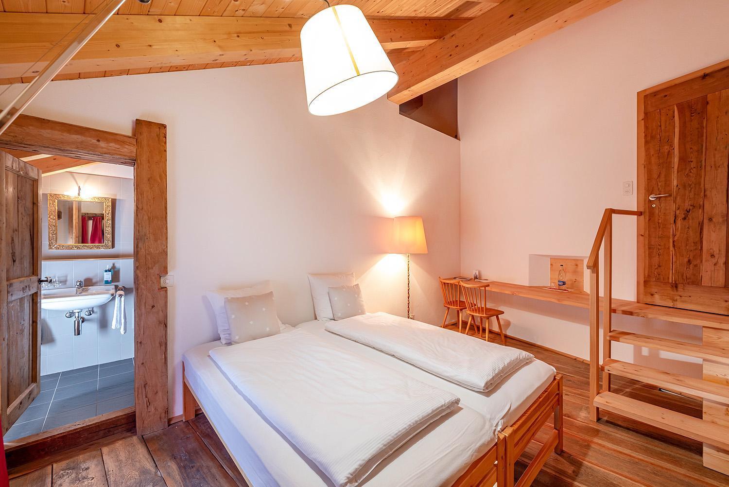 Weisses Kreuz - Crusch Alva Bed & Breakfast Samedan Exterior photo